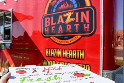 Blazin Hearth Mobile Wood Fired Kitchen serves up fresh pizza at the Sunbrook Golf Course in St. George, Utah, April 9, 2024 | photo by Jessi Bang, St. George News
